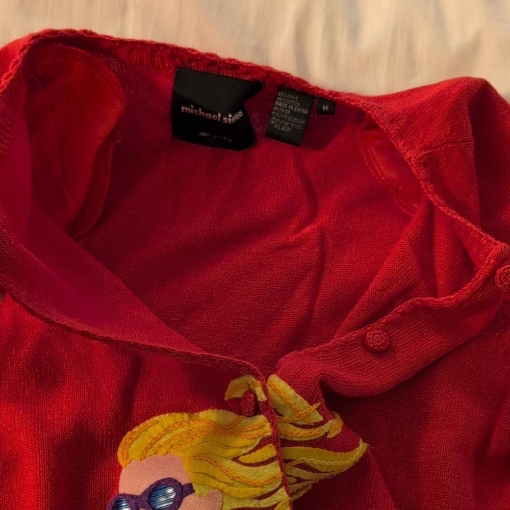 Michael Simon Red Cardigan with Graphic Design - Picture 10 of 13